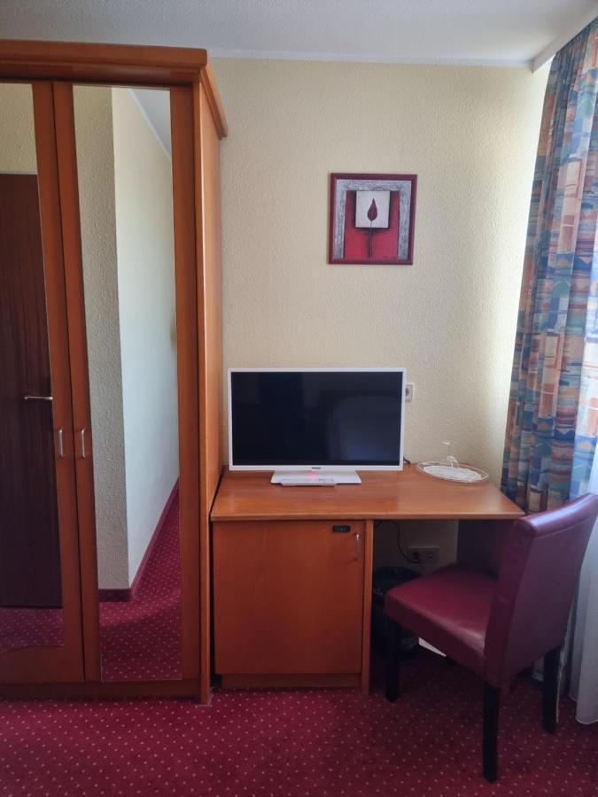 Hotel Mondial Düsseldorf Eksteriør billede