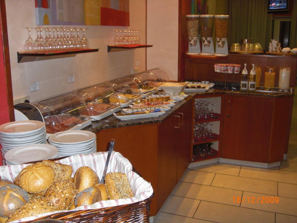 Hotel Mondial Düsseldorf Eksteriør billede